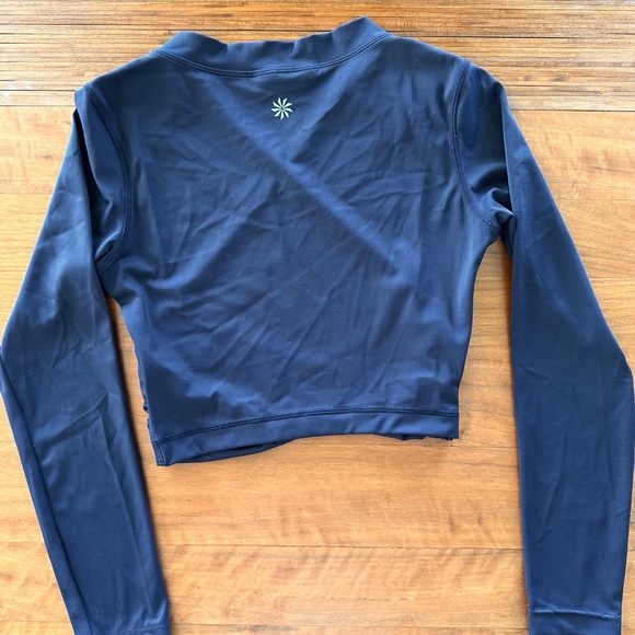 Athleta Swim Long Sleeve Cropped Rash Guard with Wrap Front- Navy XXS - Picture 10 of 12